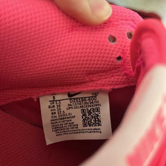 Hot pink nike dunks - Picture 4 of 5